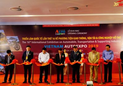 Vietnam AutoExpo 2019 khai mạc với điểm nhấn VinFast